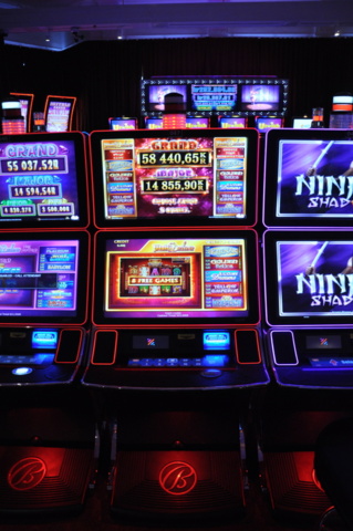 1150276-1 Slot machines 2 pcs - Bally AH-1