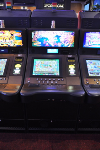 1150314-1 Slot machines 2 IGT Lobstermania / Benny Big Game