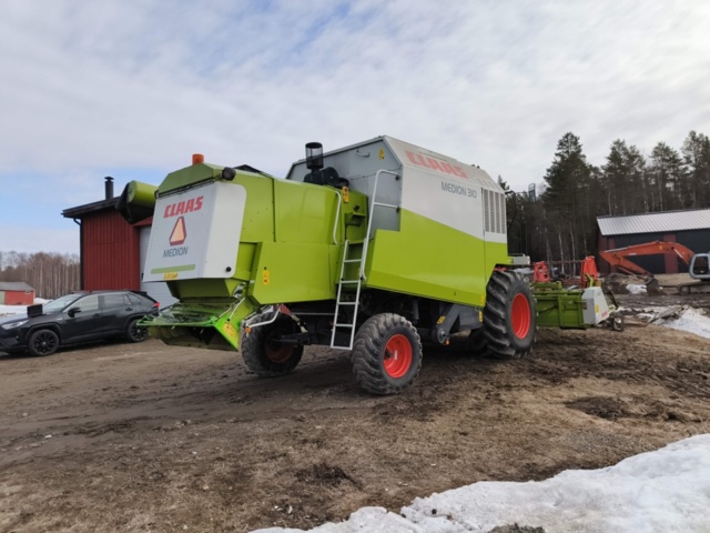 1129215-5 Tröska Claas Medion 310 - 2001