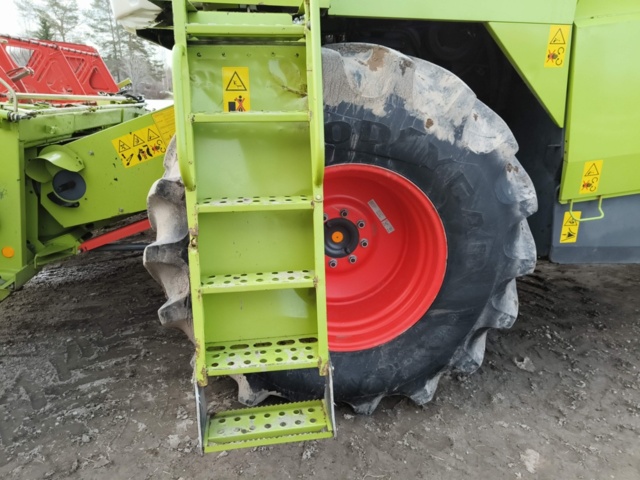 1129215-9 Tröska Claas Medion 310 - 2001