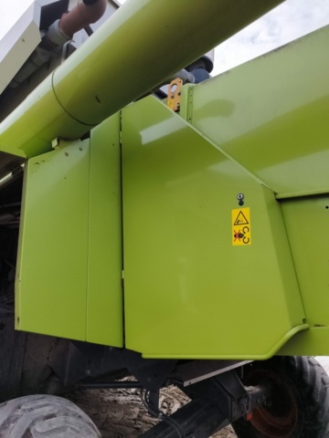 1129215-32 Tröska Claas Medion 310 - 2001