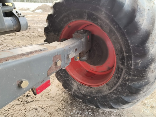 1129215-37 Tröska Claas Medion 310 - 2001