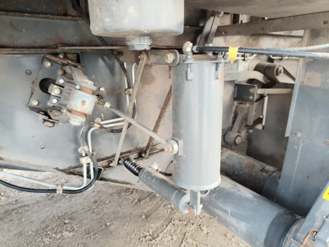 1129215-57 Tröska Claas Medion 310 - 2001