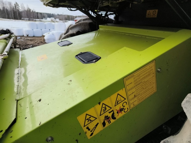 1129215-75 Tröska Claas Medion 310 - 2001