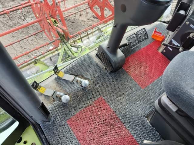 1129215-83 Tröska Claas Medion 310 - 2001