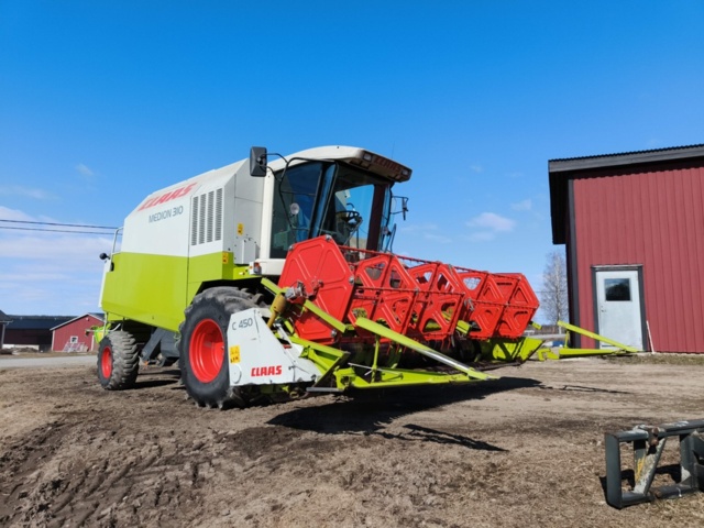 1129215-102 Tröska Claas Medion 310 - 2001