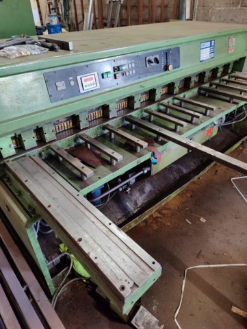 1201262-4 Grading scissors Hjo HGB 4/250