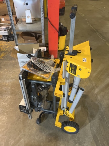 1178512-7 Table saw with stand - DeWalt DCS7485