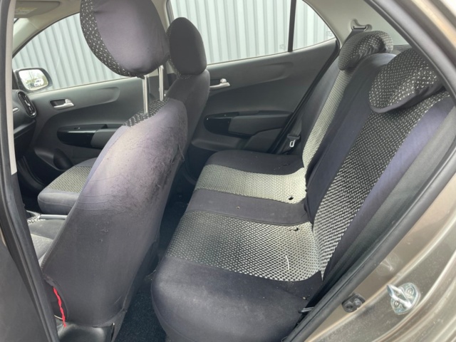 1143376-12 Kia Picanto 1.0 MPI - 2020