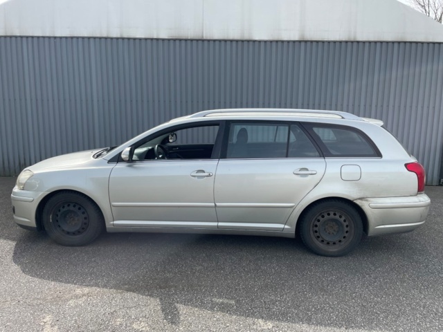1143377-2 Toyota Avensis Combi 2.0 D-4D Manual, 126hp, 2008