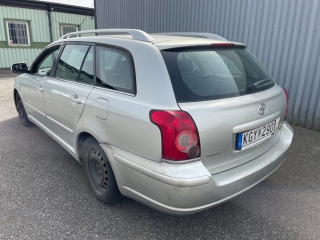1143377-3 Toyota Avensis Combi 2.0 D-4D Manual, 126hp, 2008