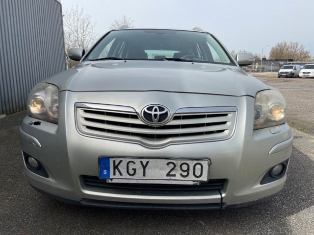 1143377-9 Toyota Avensis Combi 2.0 D-4D Manual, 126hp, 2008