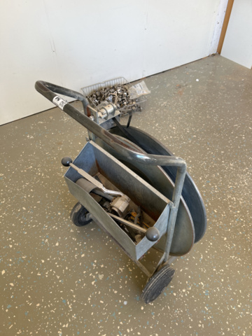 1192555-4 Steel belt packing machine on wheels