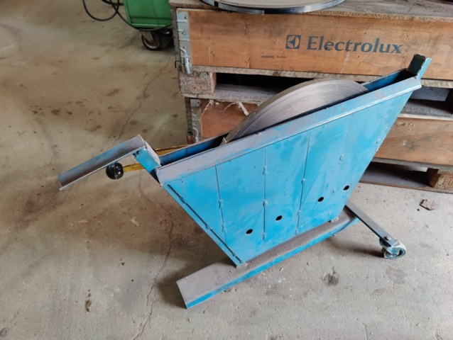 1201305-6 Manual tape machine with extra tape