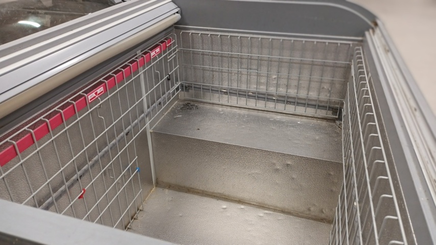 1203302-4 Freezers, AHT Paris 250