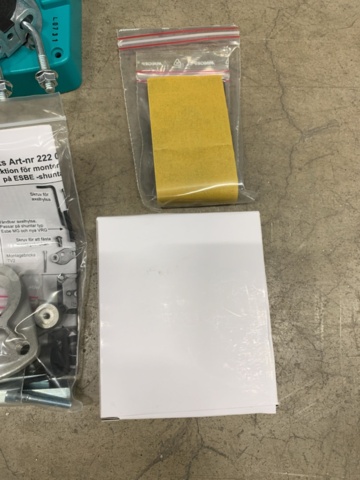 1203146-9 Hot water pump Grundfos 36-50 F 200 & Constant-maintenance regulator Thermomatic K