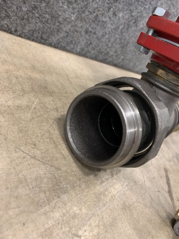 1203146-18 Hot water pump Grundfos 36-50 F 200 & Constant-maintenance regulator Thermomatic K