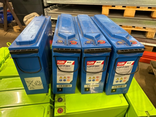 1203240-1 4 batteries FIAMM 12FIT201