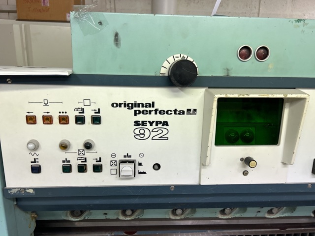 1192565-6 Paper guillotine - Perfecta Seypa 92