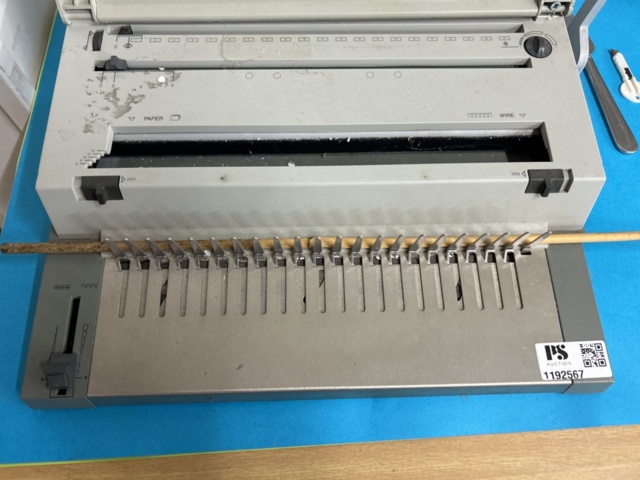 1192567-2 Binding machine - Ibico ibiMaster 400