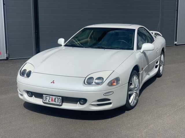 1203323-5 Mitsubishi 3000GT - 1996