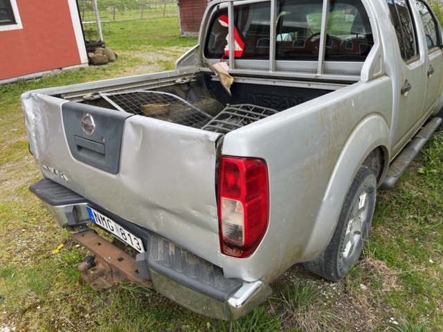 1191395-8 Nissan Navara Double Cab 2.5 dCi 4x4 - 2007 (Repair item)