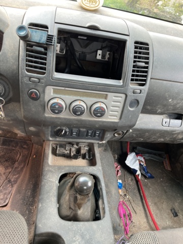 1191395-19 Nissan Navara Double Cab 2.5 dCi 4x4 - 2007 (Repair item)