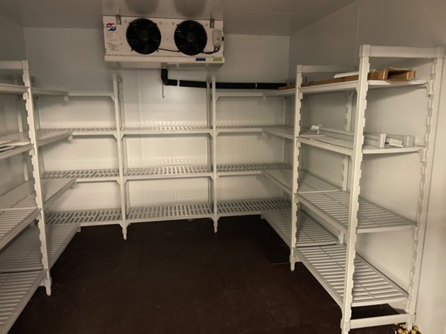 1150597-1 Storage shelf cold room 7 sections, width 100cm, depth 43cm