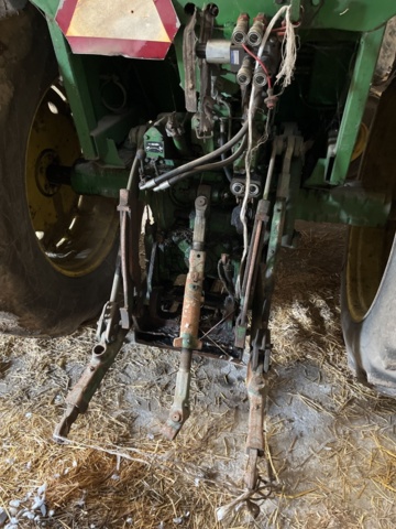 1191410-7 Tractor John Deere 4230 (Repair item)