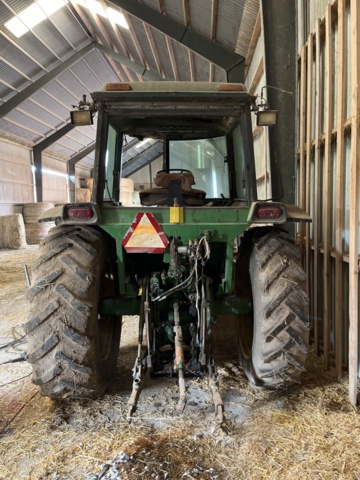 1191410-17 Tractor John Deere 4230 (Repair item)