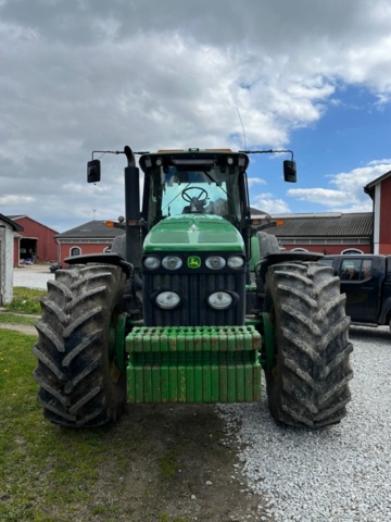 1203671-2 Tractor, John Deere 8330 (reg: BTX982)