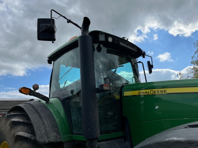 1203671-32 Tractor, John Deere 8330 (reg: BTX982)