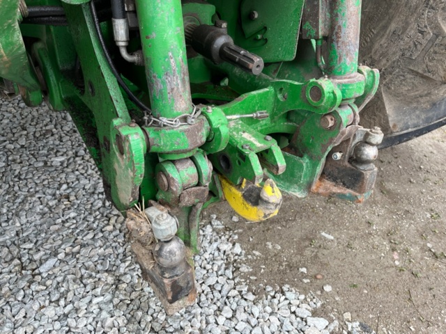 1203671-22 Tractor, John Deere 8330 (reg: BTX982)