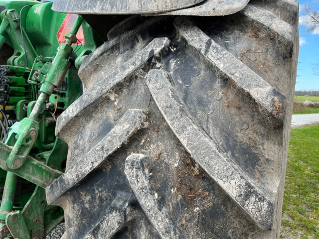 1203671-25 Tractor, John Deere 8330 (reg: BTX982)