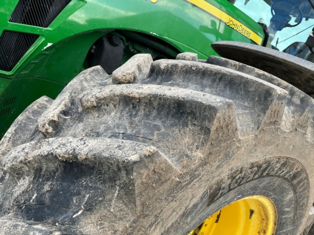 1203671-29 Tractor, John Deere 8330 (reg: BTX982)