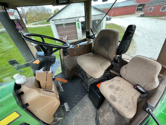 1203671-37 Tractor, John Deere 8330 (reg: BTX982)