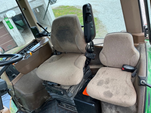 1203671-38 Tractor, John Deere 8330 (reg: BTX982)