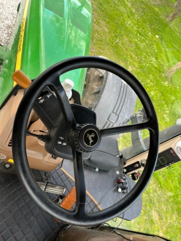 1203671-39 Tractor, John Deere 8330 (reg: BTX982)