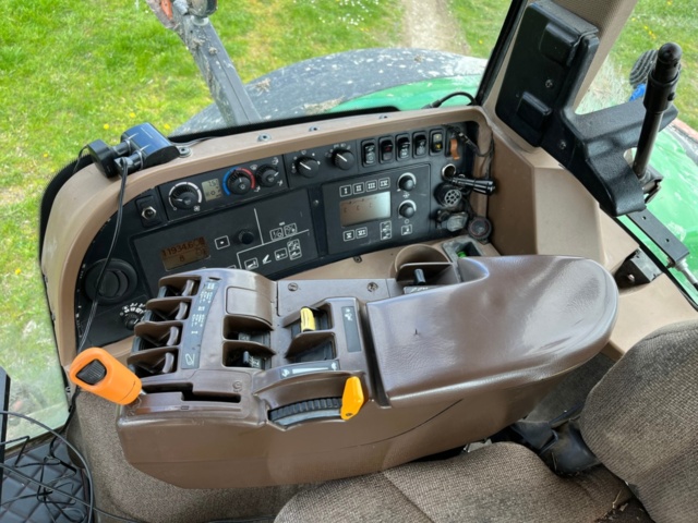 1203671-42 Tractor, John Deere 8330 (reg: BTX982)