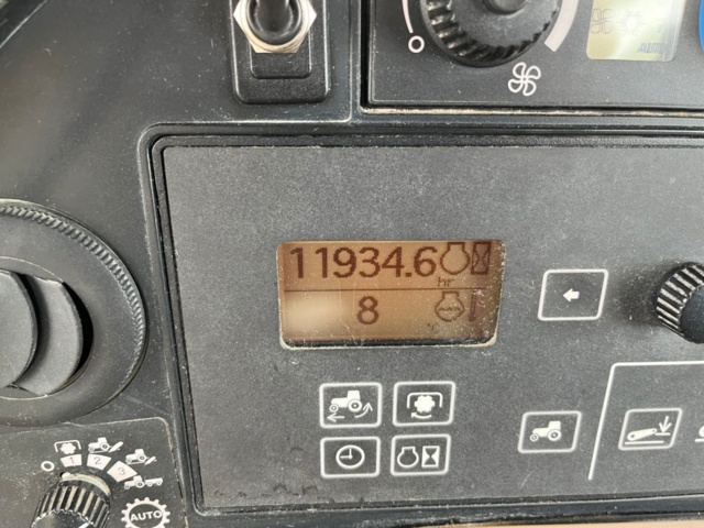 1203671-43 Tractor, John Deere 8330 (reg: BTX982)