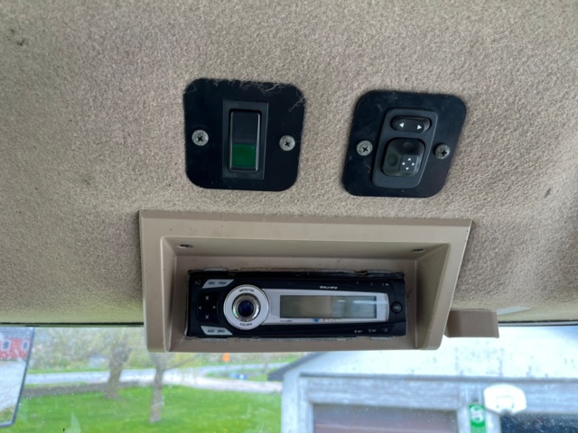 1203671-45 Tractor, John Deere 8330 (reg: BTX982)