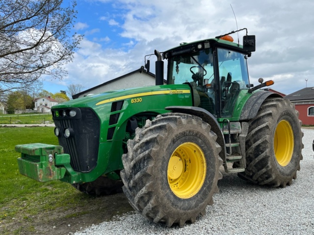 1203671-48 Tractor, John Deere 8330 (reg: BTX982)
