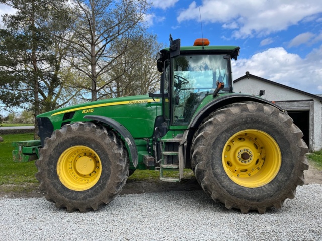 1203671-47 Tractor, John Deere 8330 (reg: BTX982)