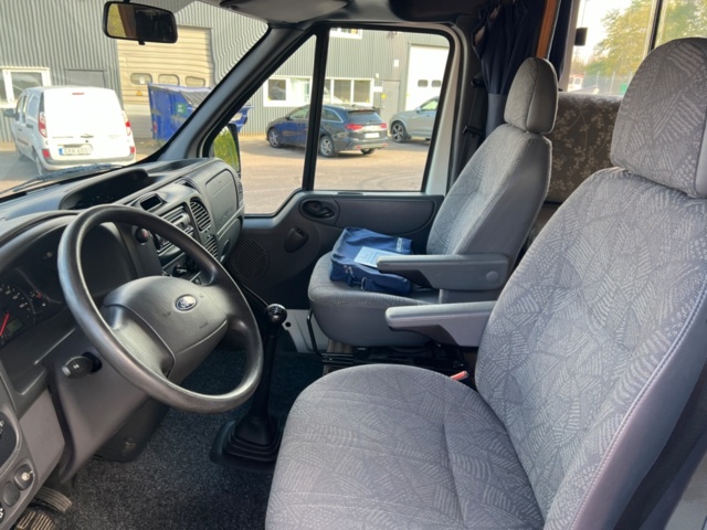 985412-10 Chausson Welcome 28 motorhome Ford 2.4 TDCi 137hp, 2005 "New engine 0 miles"