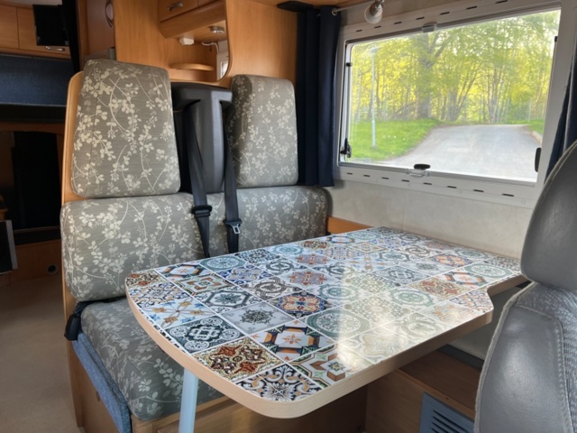 985412-14 Chausson Welcome 28 motorhome Ford 2.4 TDCi 137hp, 2005 "New engine 0 miles"