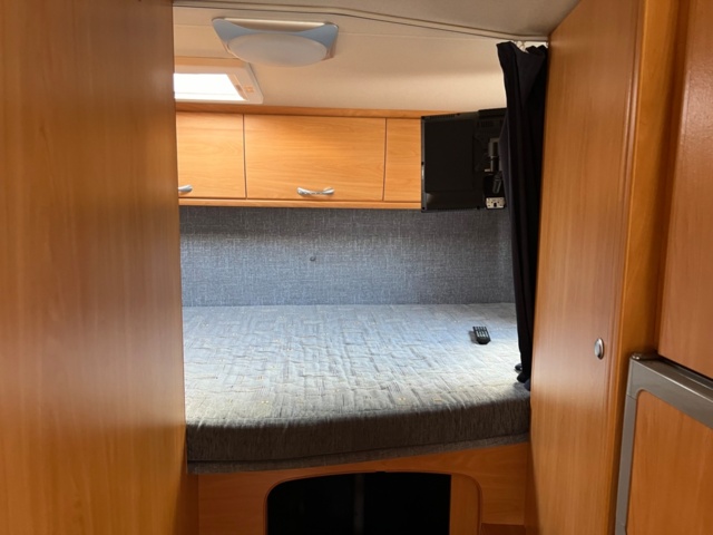 985412-17 Chausson Welcome 28 motorhome Ford 2.4 TDCi 137hp, 2005 "New engine 0 miles"