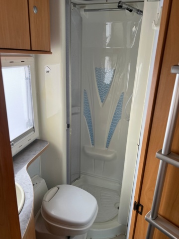 985412-19 Chausson Welcome 28 motorhome Ford 2.4 TDCi 137hp, 2005 "New engine 0 miles"