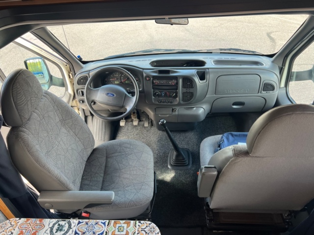 985412-27 Chausson Welcome 28 motorhome Ford 2.4 TDCi 137hp, 2005 "New engine 0 miles"