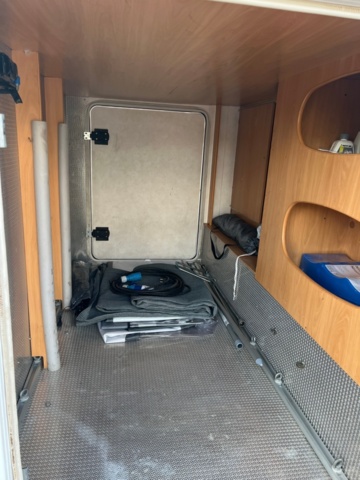 985412-61 Chausson Welcome 28 motorhome Ford 2.4 TDCi 137hp, 2005 "New engine 0 miles"