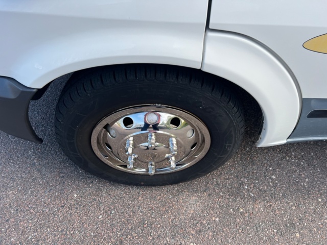 985412-68 Chausson Welcome 28 motorhome Ford 2.4 TDCi 137hp, 2005 "New engine 0 miles"